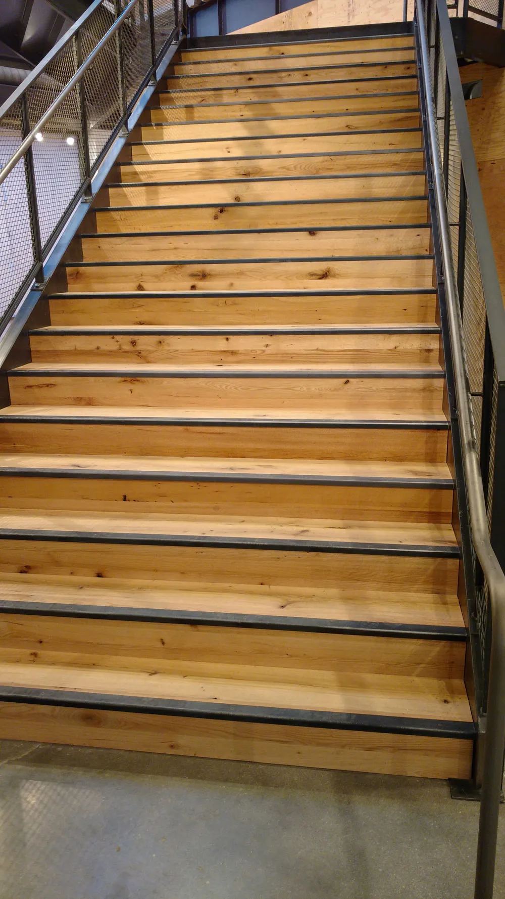urban-outfitters-huntington-beach-ca5